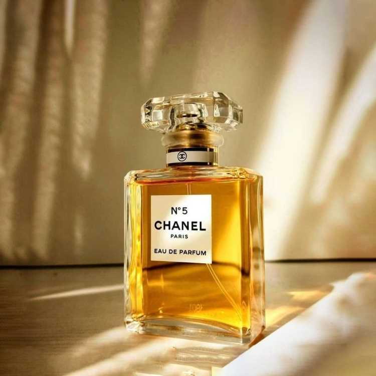 Chanel Paris Eau De Parfume Vaporisateur 2
