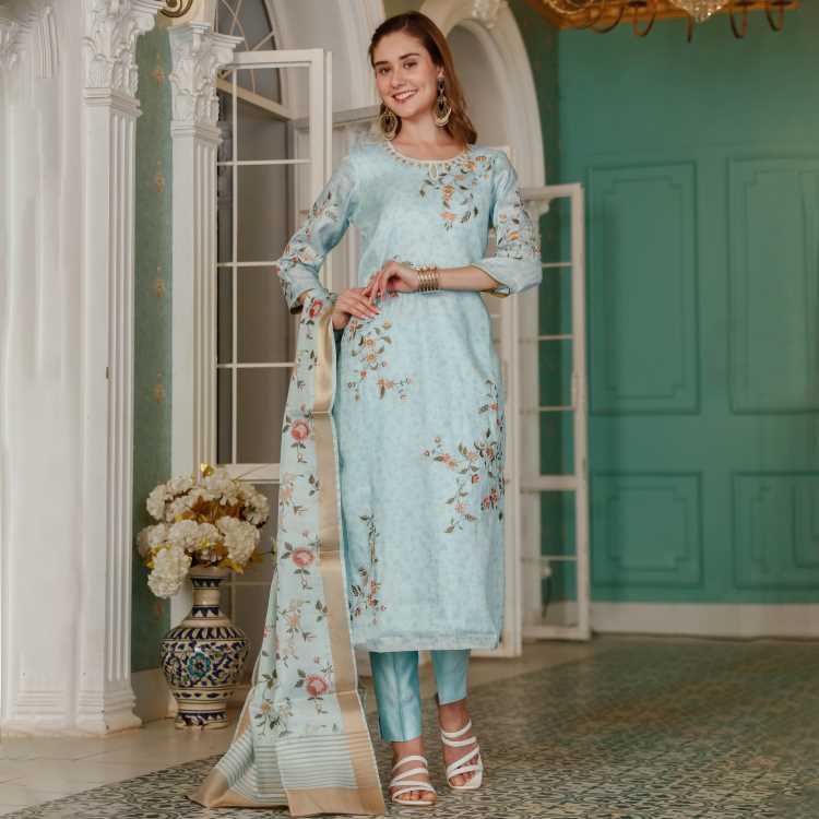 Exclusive Salwar Suit 1