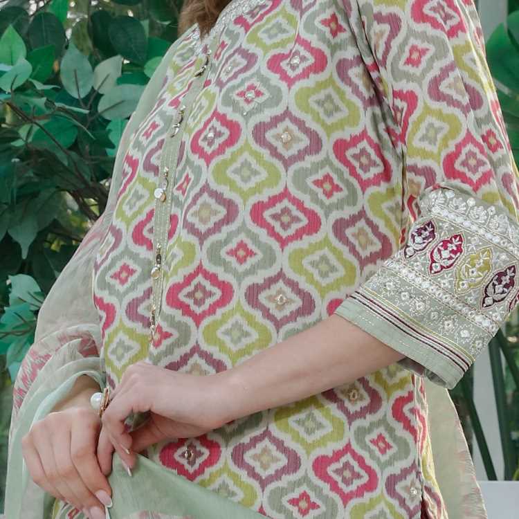 Exclusive Slawar Suit 3