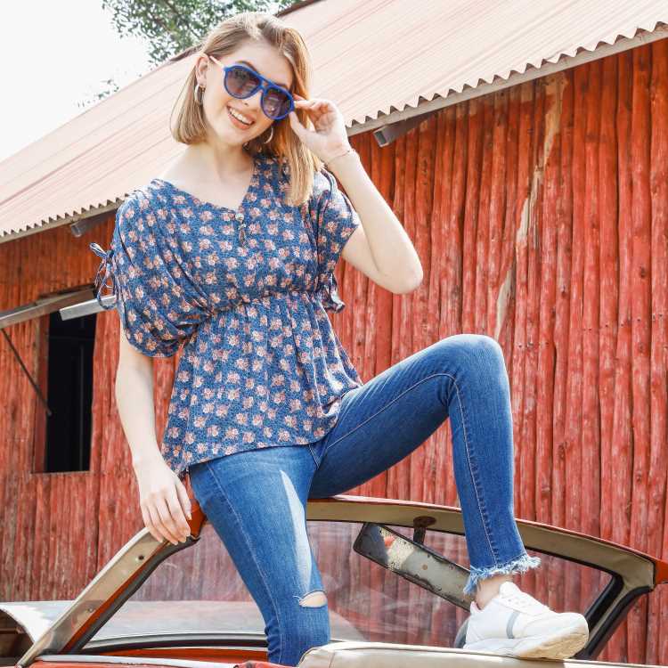 Women's Short Tops 2