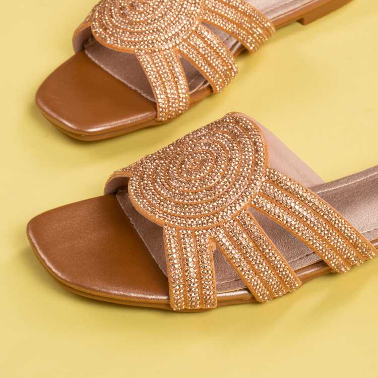 Slip-On Sandal For Women 2